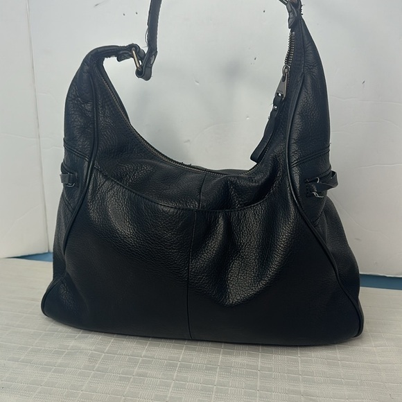 PERLINA Black Leather SHOULDER BAG - Picture 3 of 10